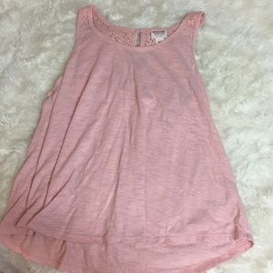 Pink tank top